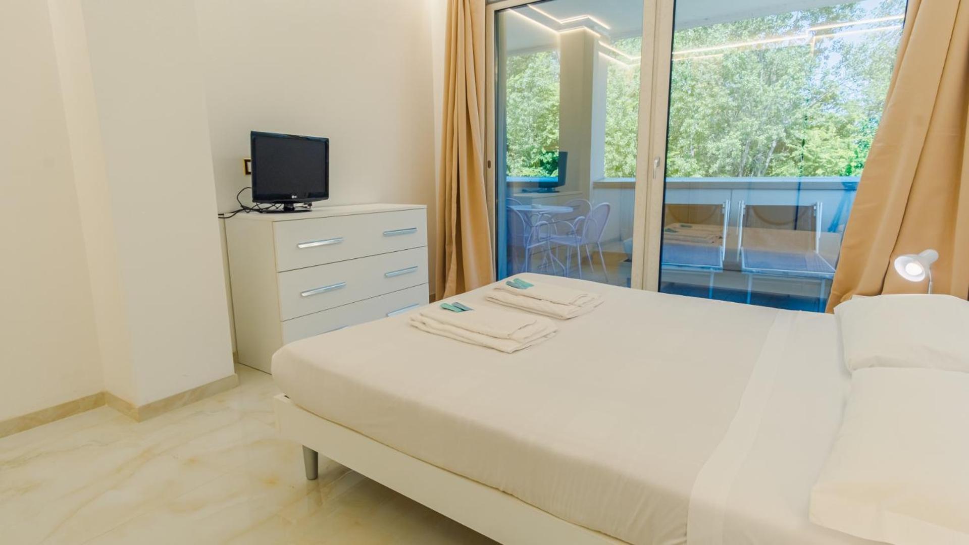 Relais Du Lac Village - Italian Homing Дезенцано-дель-Гарда Екстер'єр фото